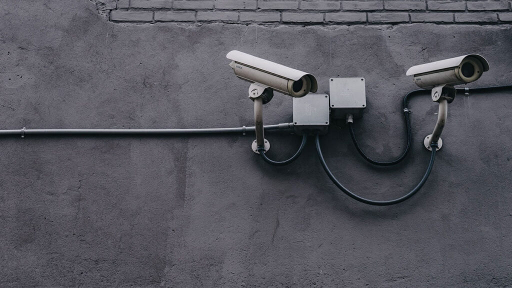 Instalacion de cámaras de seguridad (CCTV) Instalacion de cámaras de seguridad (CCTV)